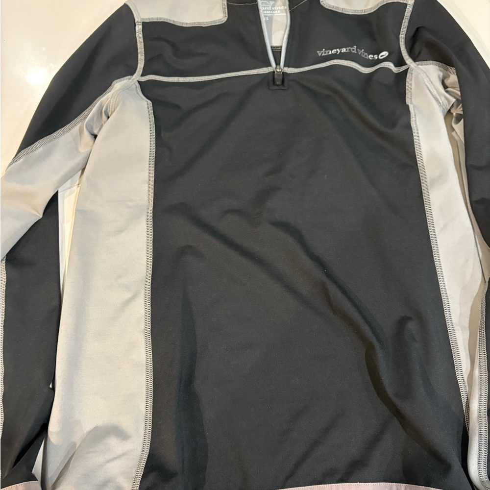 Vineyard Vines Black and Gray Performance Jacket XS